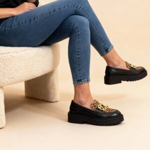 Le mocassin léopard, pièce iconique du vestiaire féminin -  LIU JO